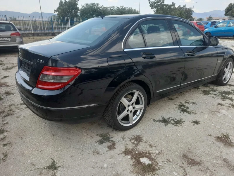 Mercedes-Benz C 220 2.2 CDI AVANTGARDE, снимка 9 - Автомобили и джипове - 47374297