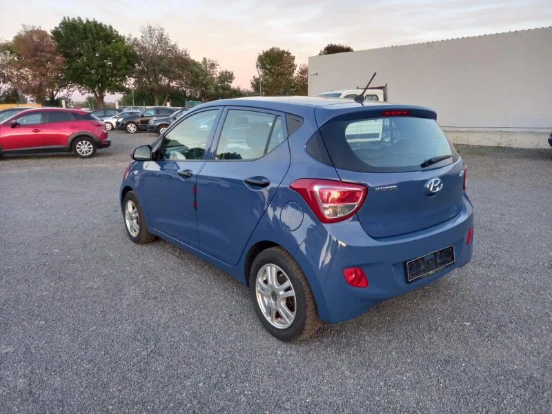 Hyundai I10 1.0, снимка 5 - Автомобили и джипове - 47463428