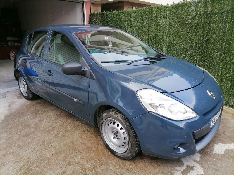 Renault Clio, снимка 2 - Автомобили и джипове - 48428178