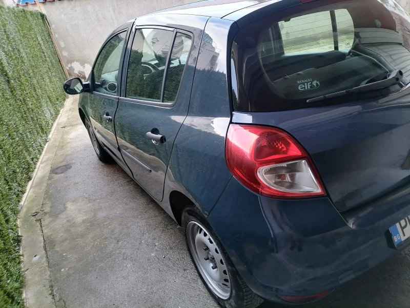 Renault Clio, снимка 4 - Автомобили и джипове - 48428178