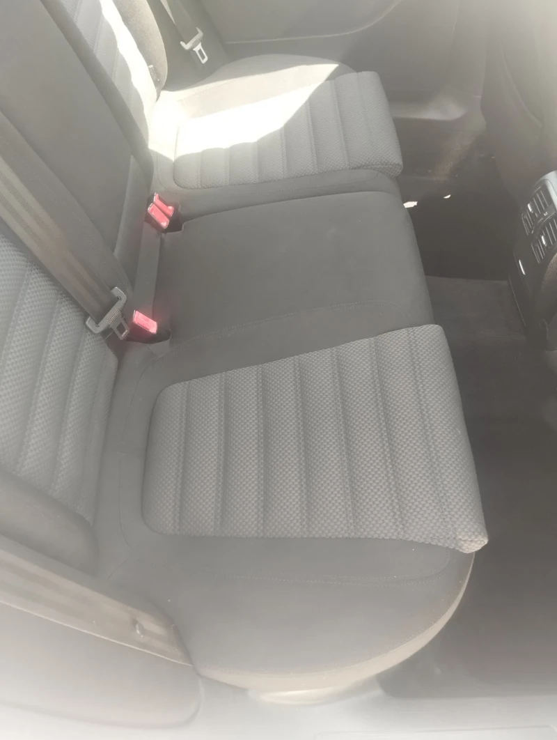 VW Passat 2.0 140к.с.АВТОПИЛОТ, ПОДГРЕВ, КЛИМАТРОНИК , снимка 14 - Автомобили и джипове - 51149360