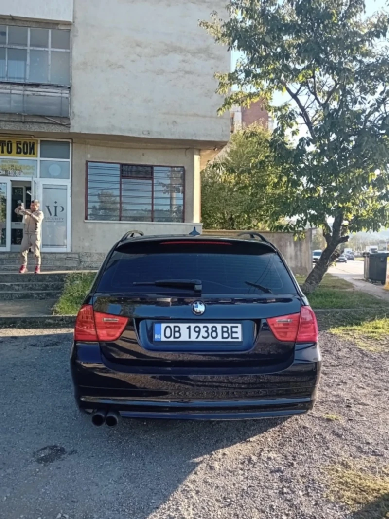 BMW 330, снимка 3 - Автомобили и джипове - 52678021