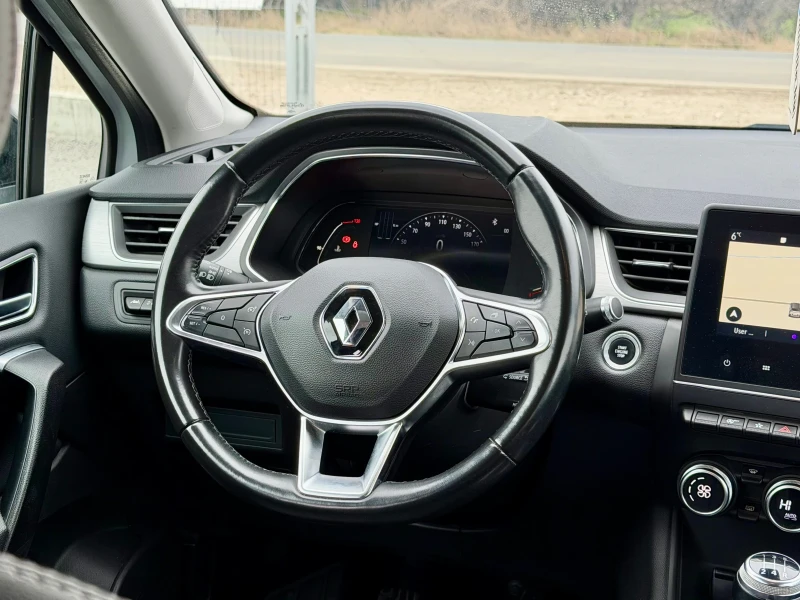 Renault Captur Full, снимка 12 - Автомобили и джипове - 52822779