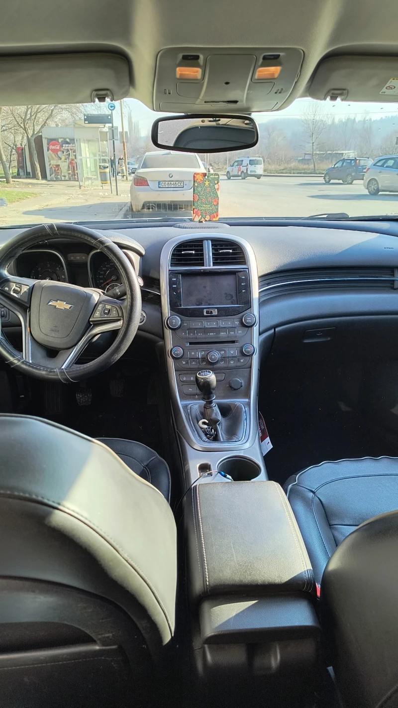 Chevrolet Malibu LTZ, снимка 12 - Автомобили и джипове - 52856646