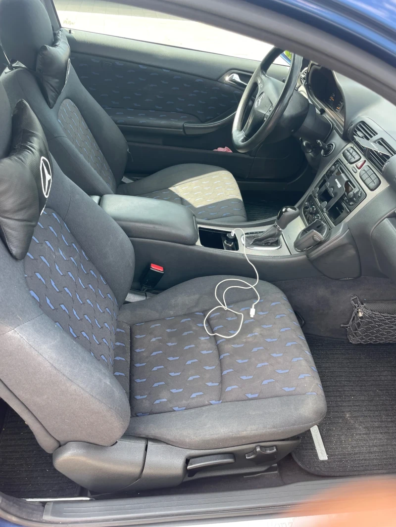Mercedes-Benz C 180 Бензин/Газ, снимка 7 - Автомобили и джипове - 53089200