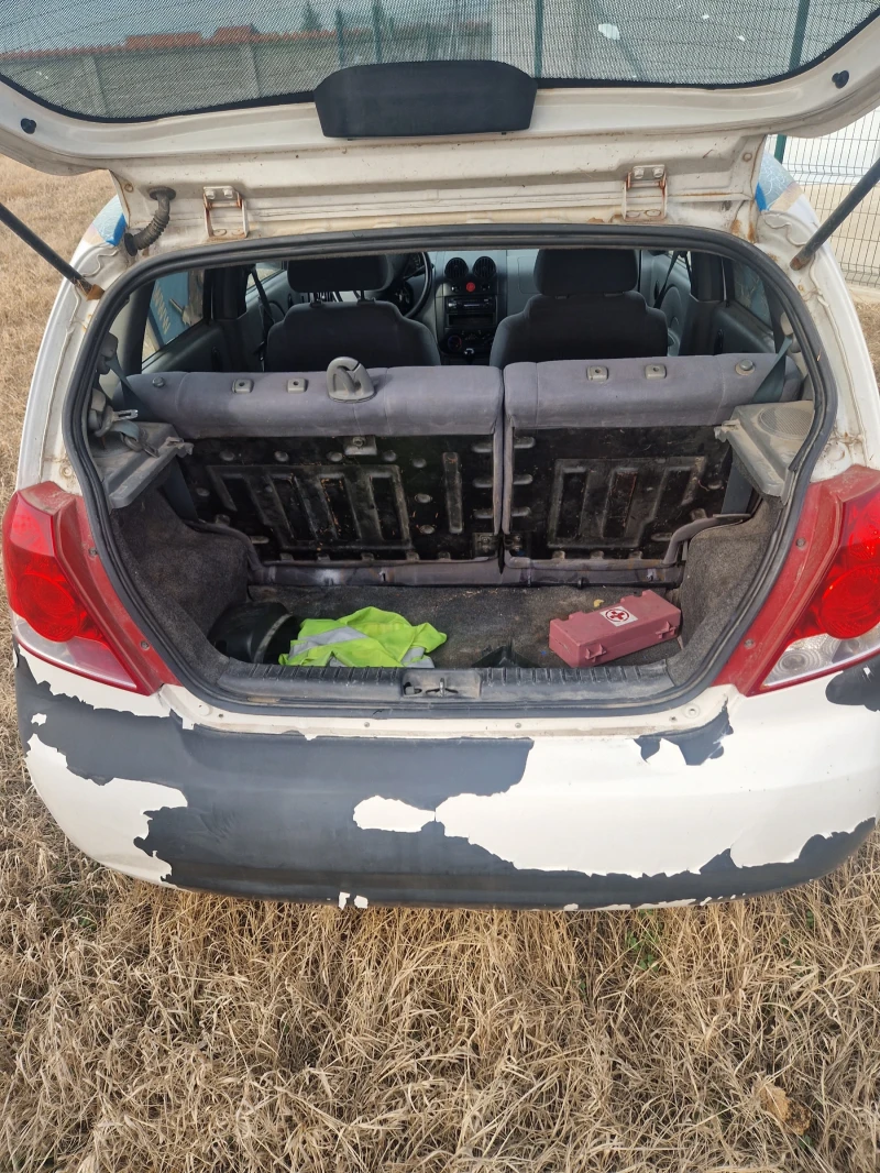 Daewoo Kalos, снимка 5 - Автомобили и джипове - 53114092