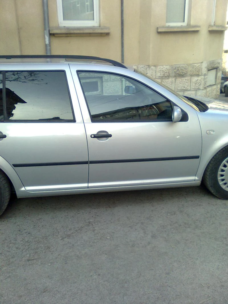 VW Golf 2.0i,Комби,115кс., снимка 8 - Автомобили и джипове - 19088876