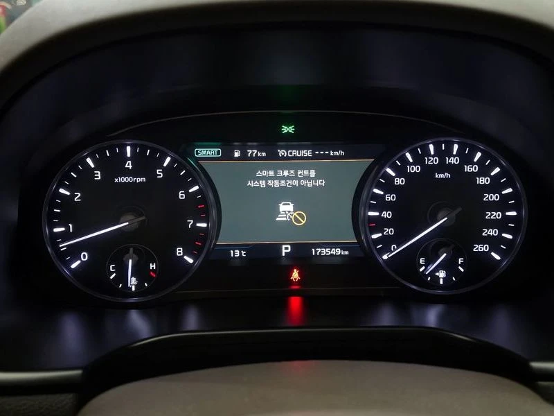 Kia K9 3.8 Automatic, снимка 12 - Автомобили и джипове - 55586604