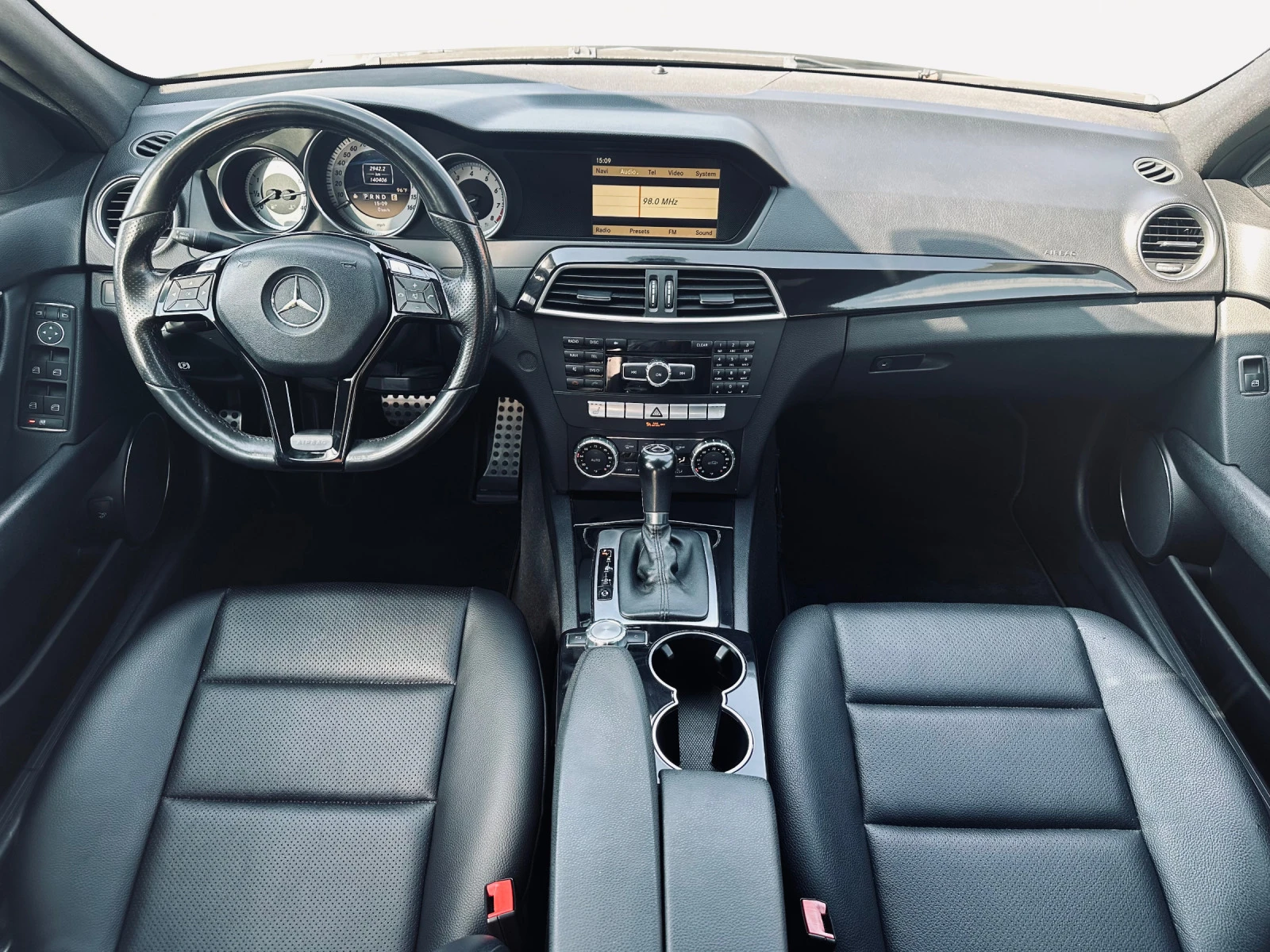 Mercedes-Benz C 300 3.0i/V6/4-matic/AMG-пакет | Mobile.bg — изображение 12
