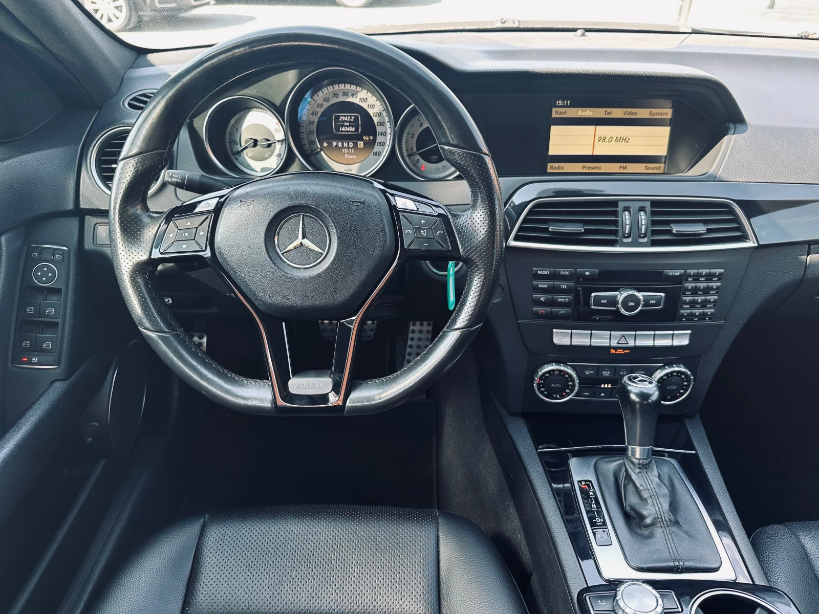 Mercedes-Benz C 300 3.0i/V6/4-matic/AMG-пакет | Mobile.bg — изображение 13