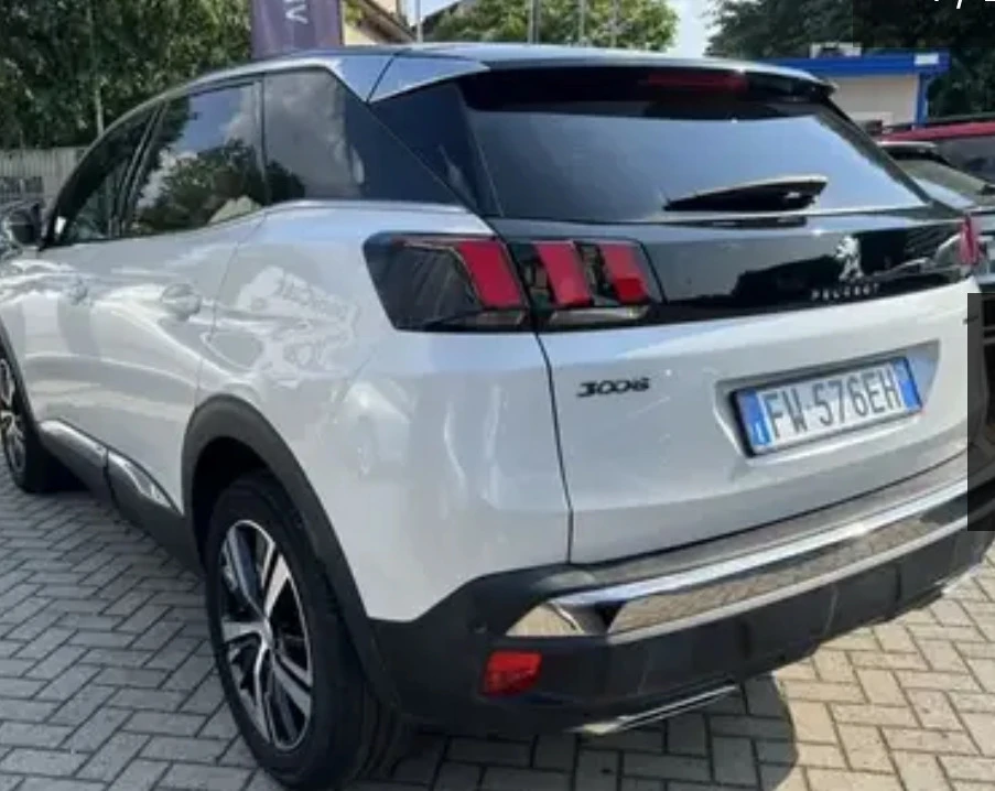 Peugeot 3008 1.5 d - изображение 2