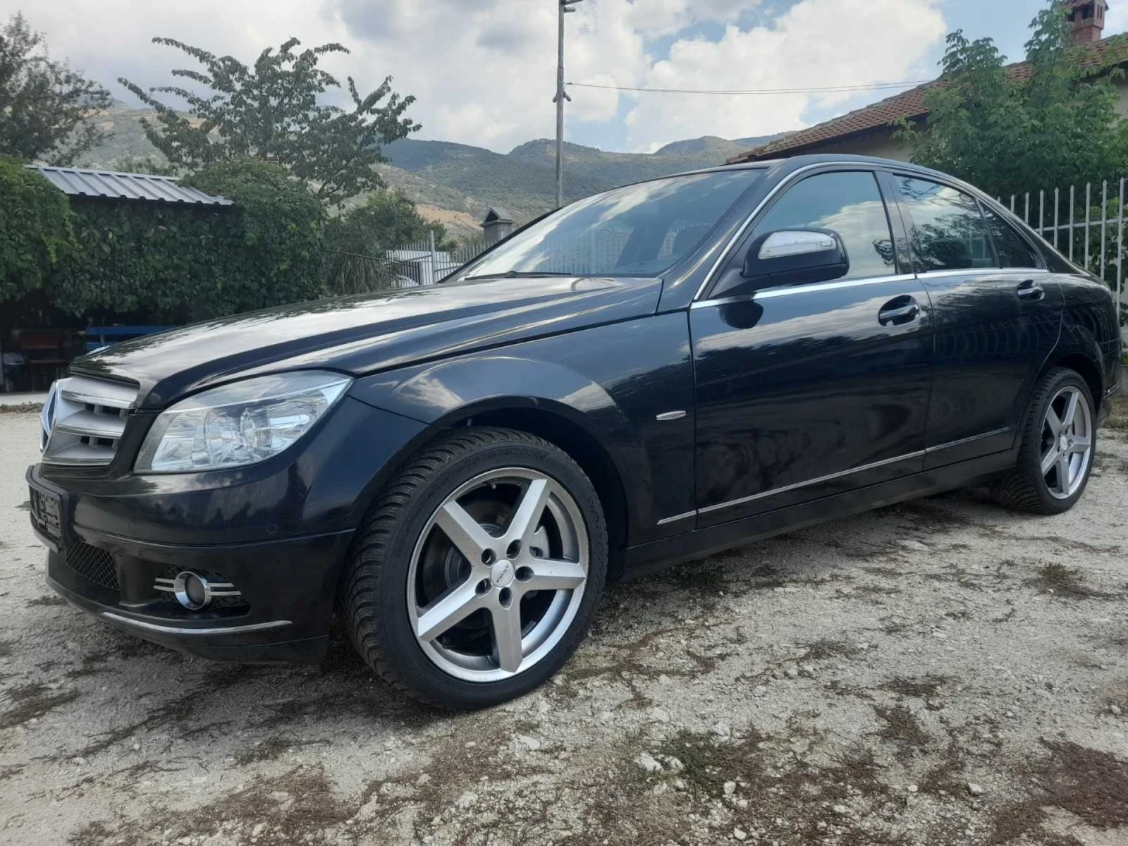 Mercedes-Benz C 220 2.2 CDI AVANTGARDE - изображение 3