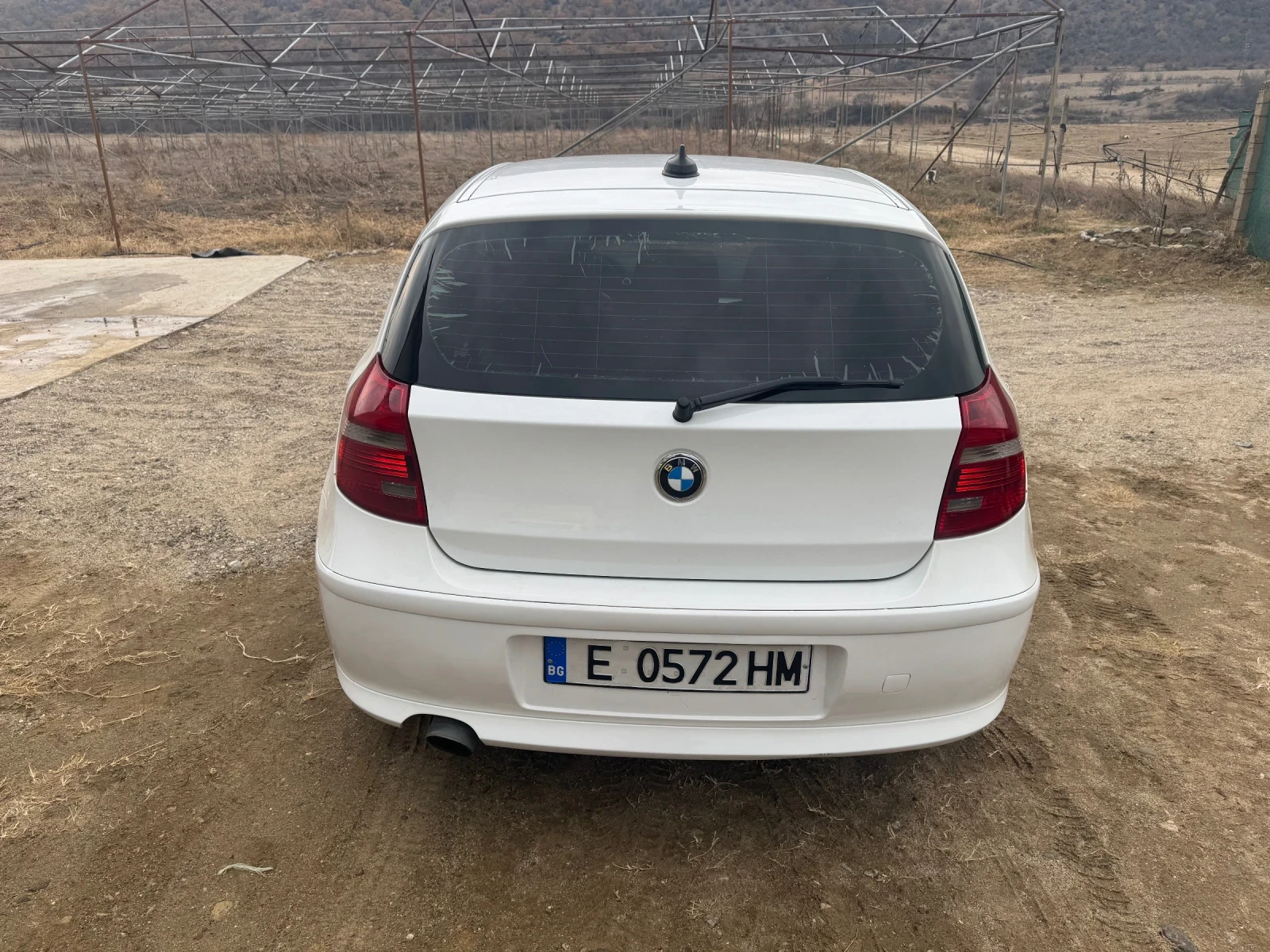 BMW 120 2.0 - изображение 2