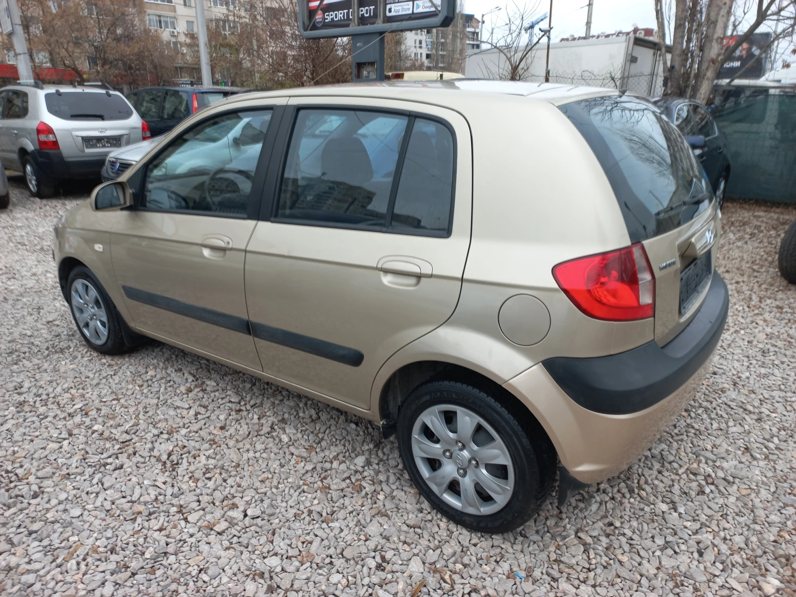 Hyundai Getz 1.4* benz* klima* 4 vrati - изображение 4