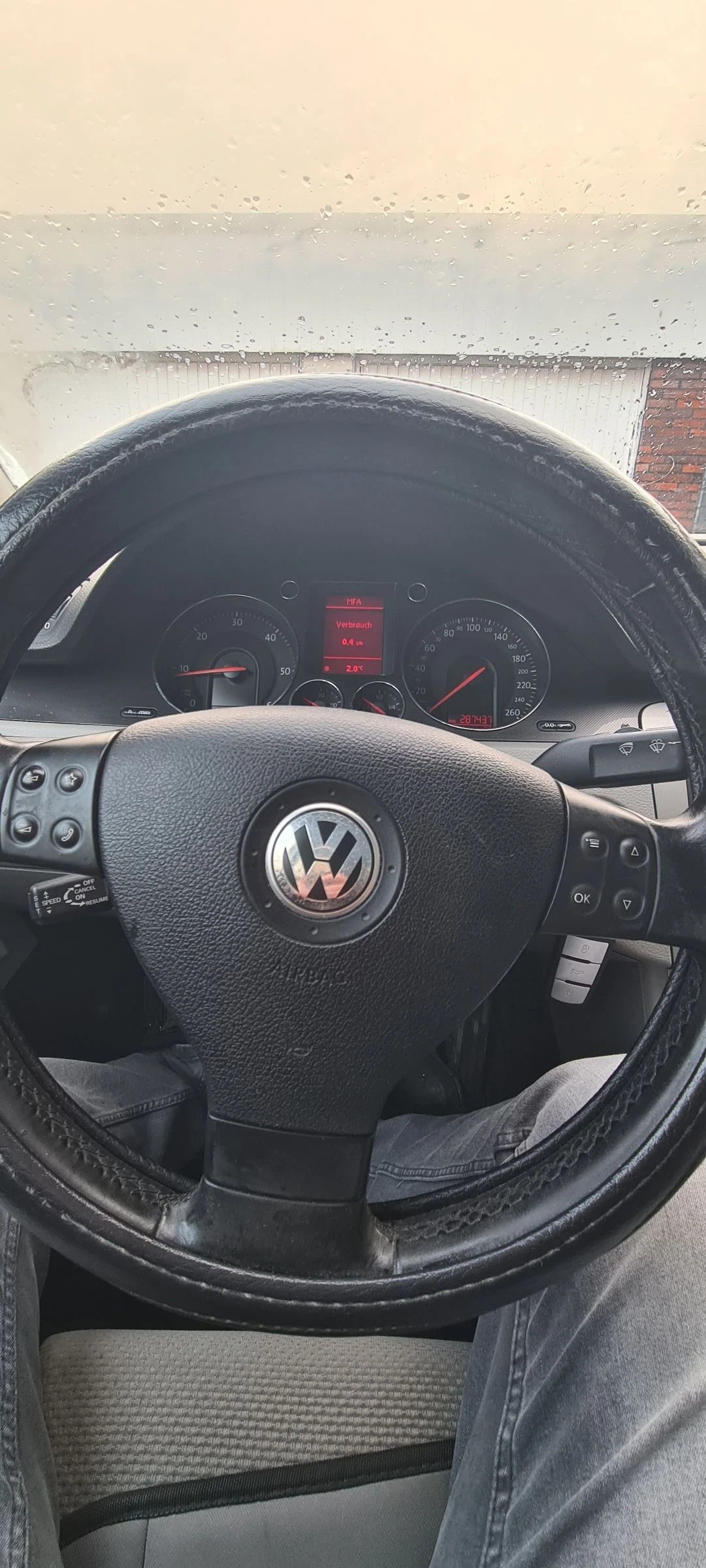 VW Passat  - изображение 4
