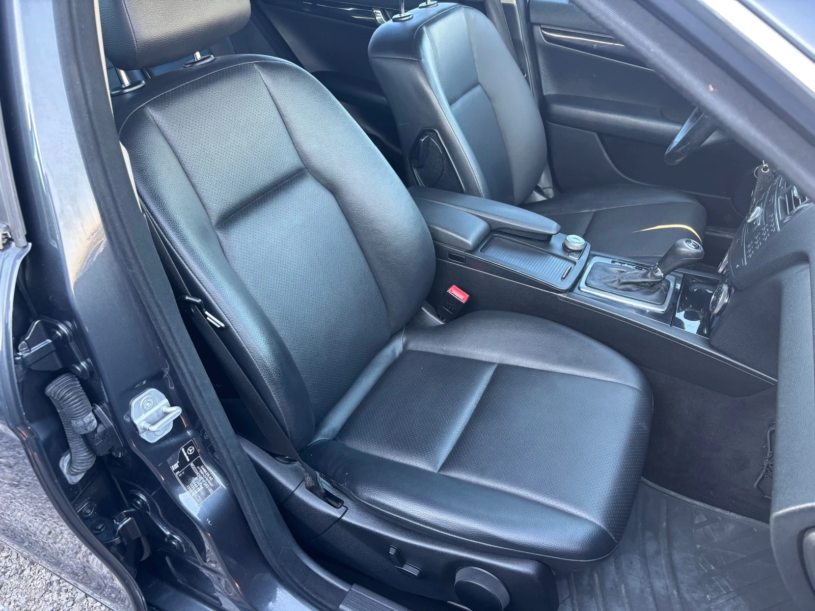 Mercedes-Benz C 220 2.2-170кс, автомат - изображение 9