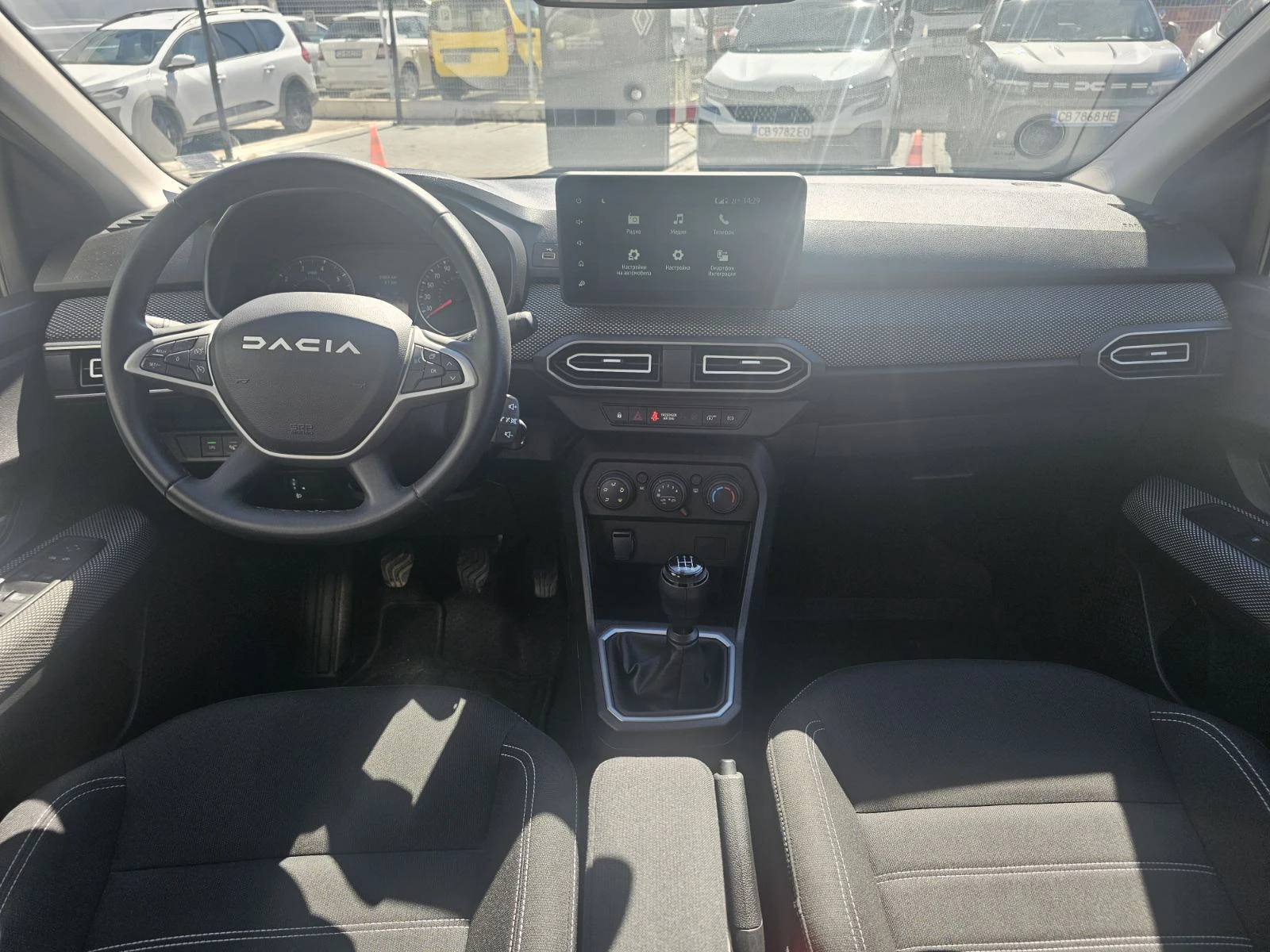 Dacia Logan 1.0 TCe 90 Stop&Start LPG - изображение 7