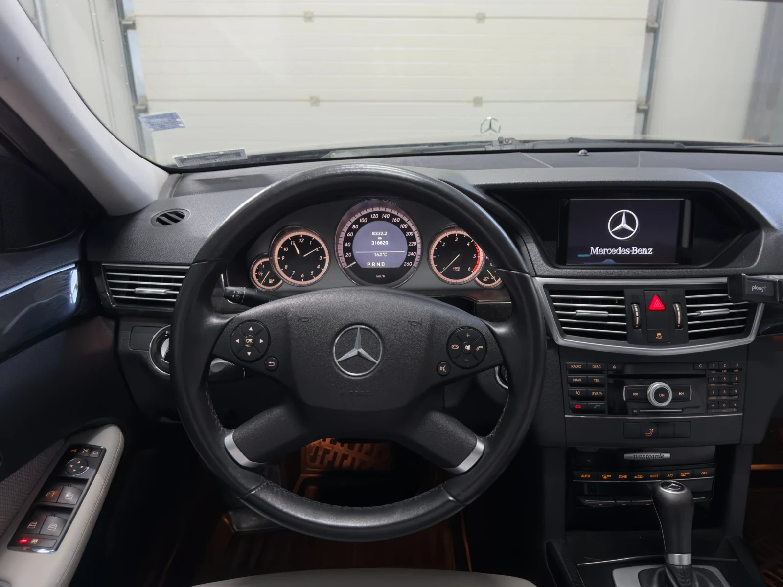 Mercedes-Benz E 250  - изображение 6