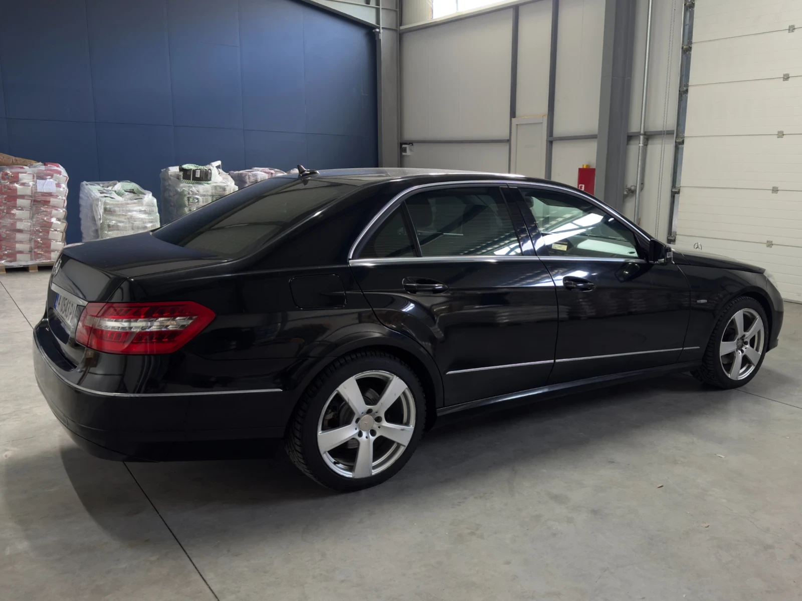 Mercedes-Benz E 250  - изображение 5