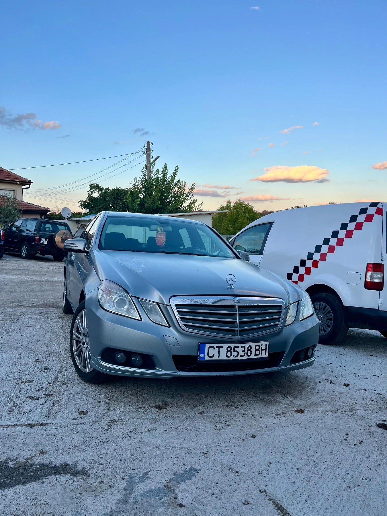 Mercedes-Benz E 220 | Mobile.bg   1