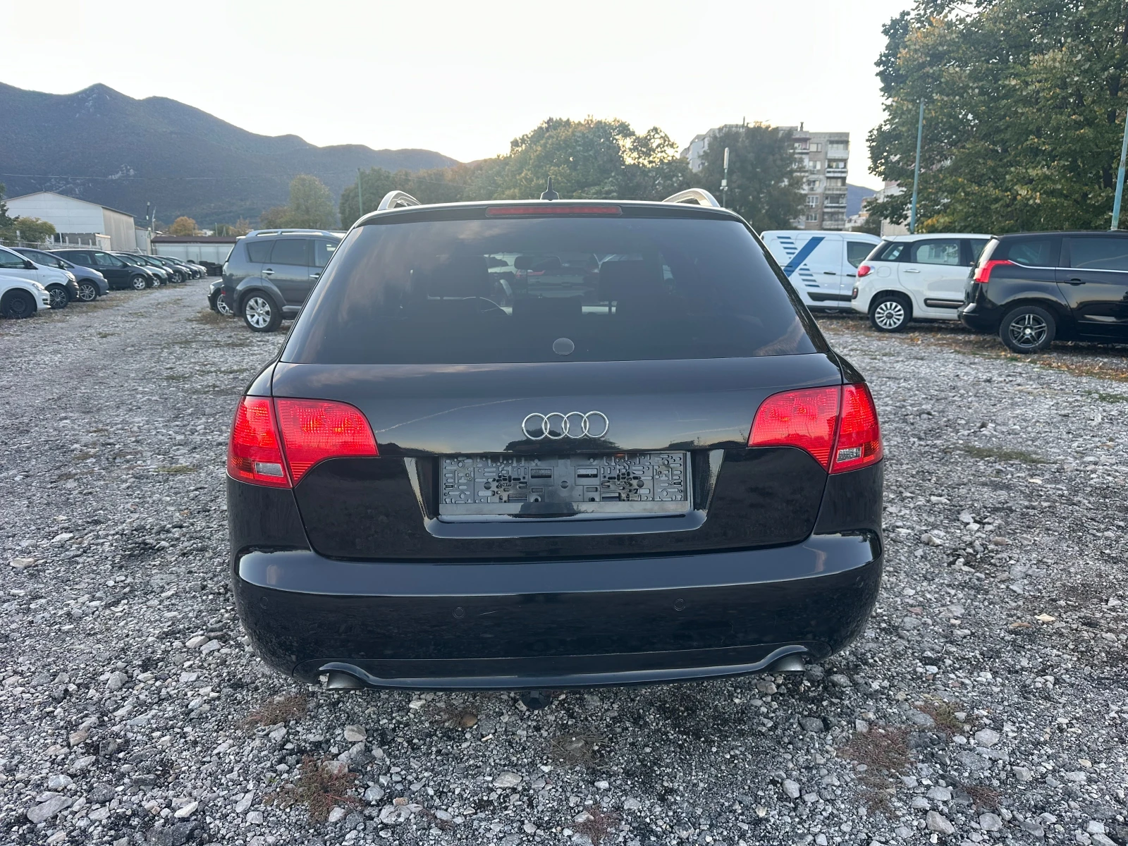 Audi A4 3.0TDI 233kc 4x4 AUTOMAT - изображение 4