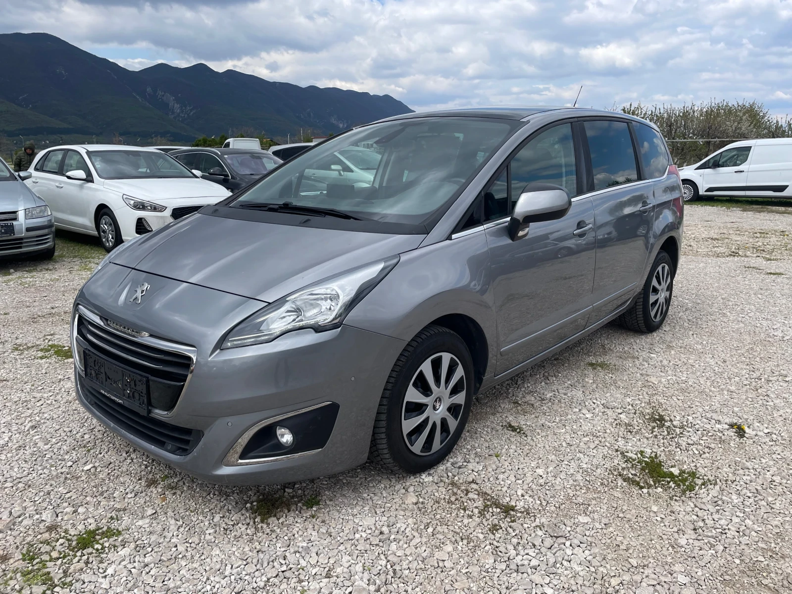 Peugeot 5008 7  1.6HDI  | Mobile.bg   8