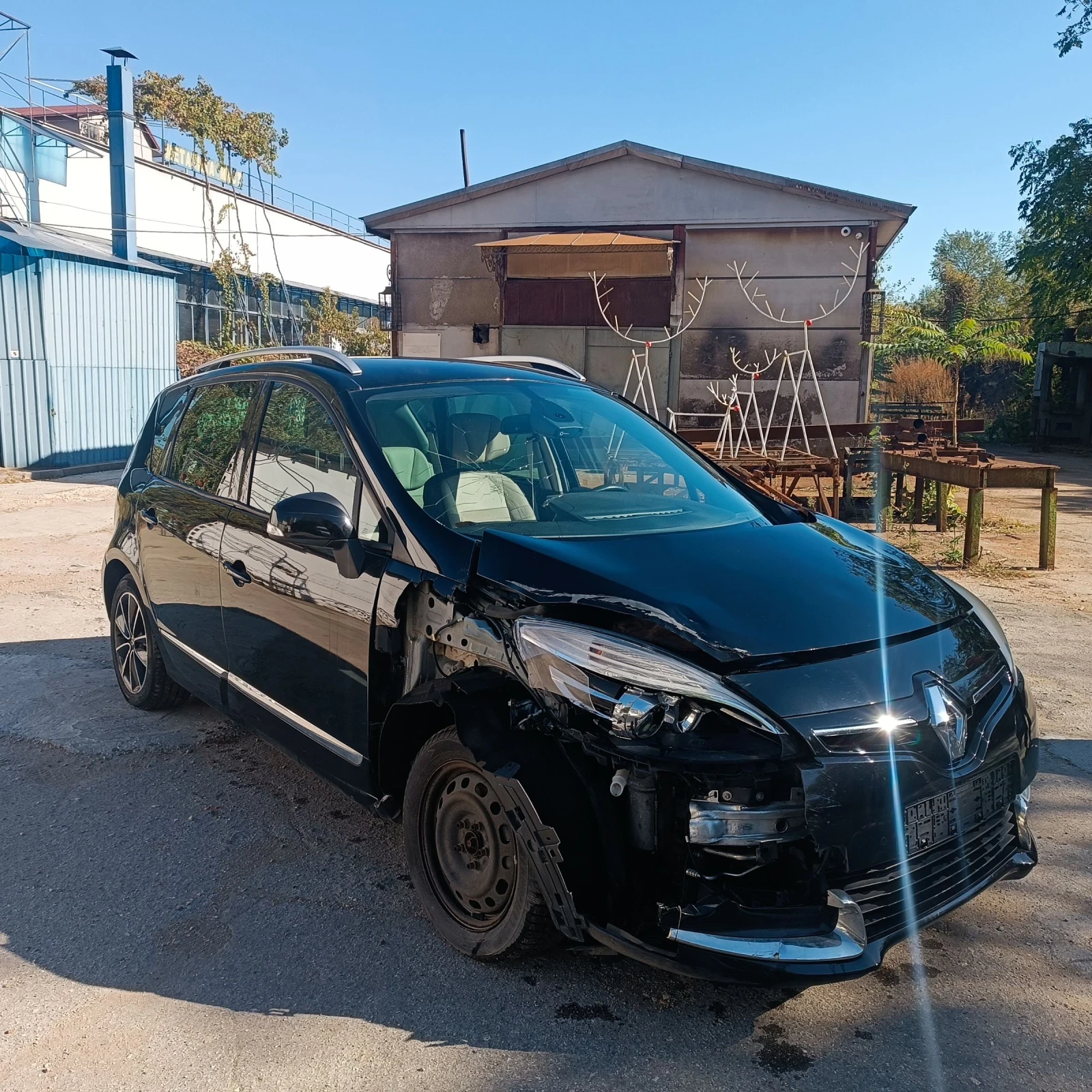 Renault Scenic 1.5 dci Automatic base  - изображение 2