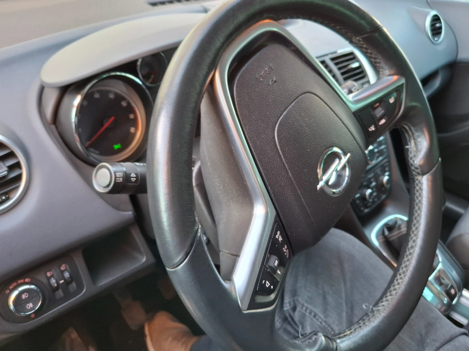 Opel Meriva  - изображение 5