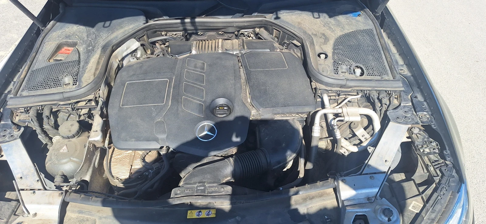 Mercedes-Benz E 220 Е 220 , снимка 15 - Автомобили и джипове - 53832619