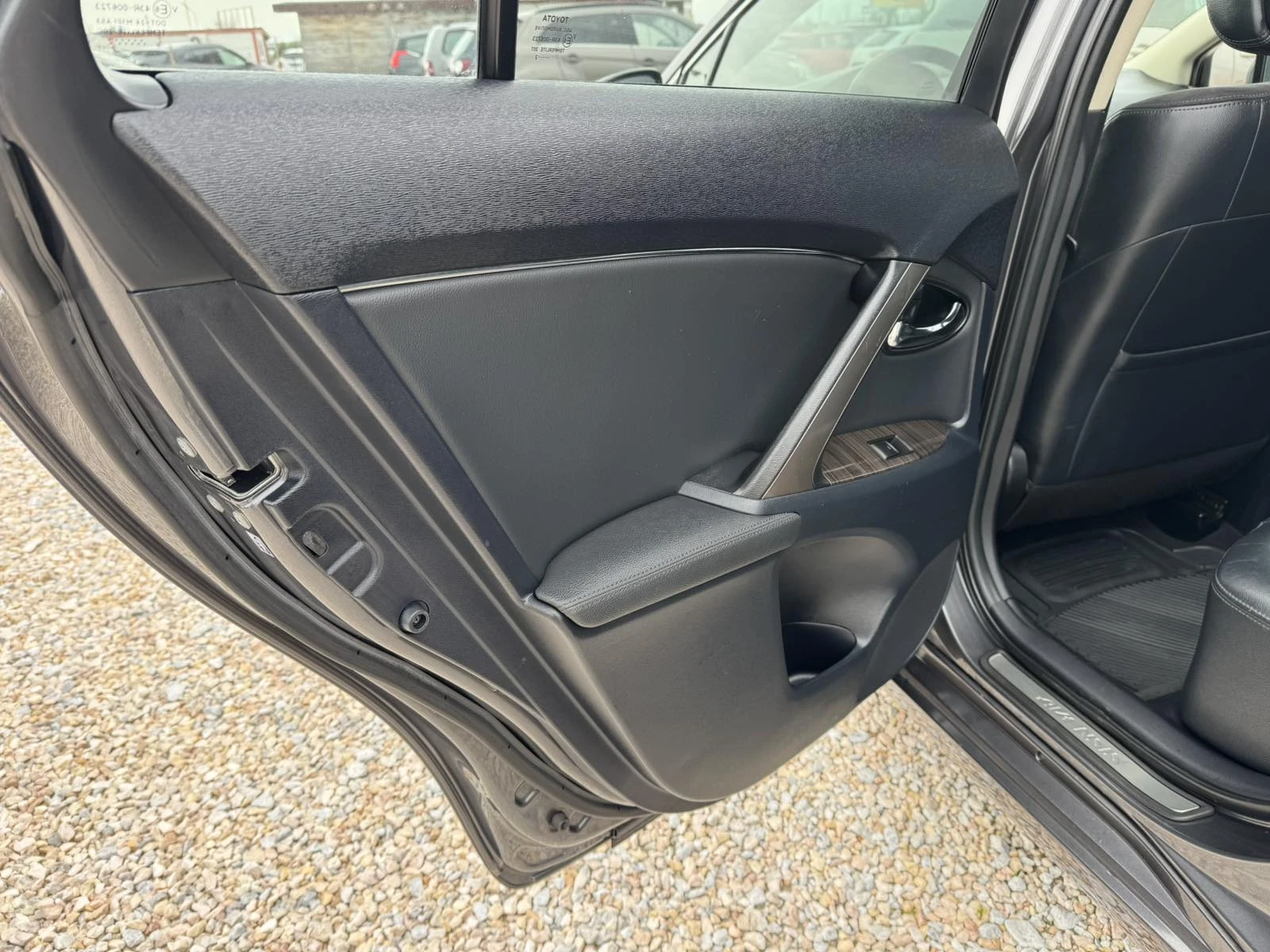 Toyota Avensis 2.2d4d | Mobile.bg � ����������� 7