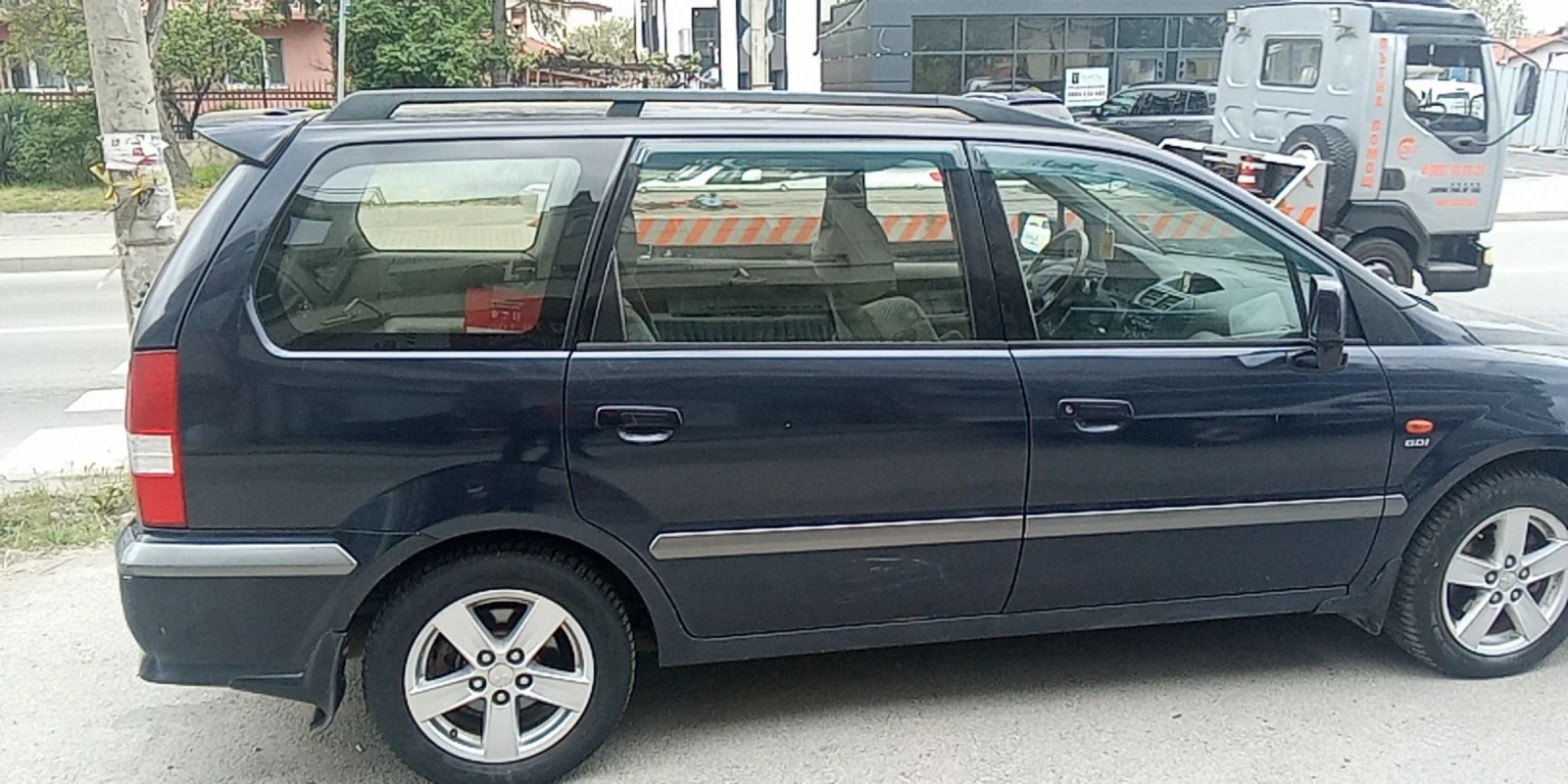 Mitsubishi Space wagon