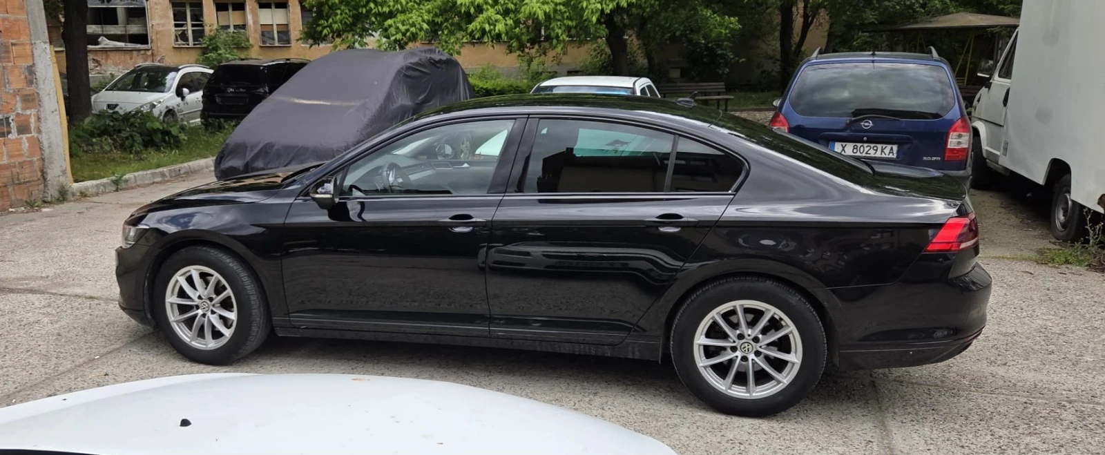 VW Passat 2.0 TDI, снимка 7 - Автомобили и джипове - 54598208