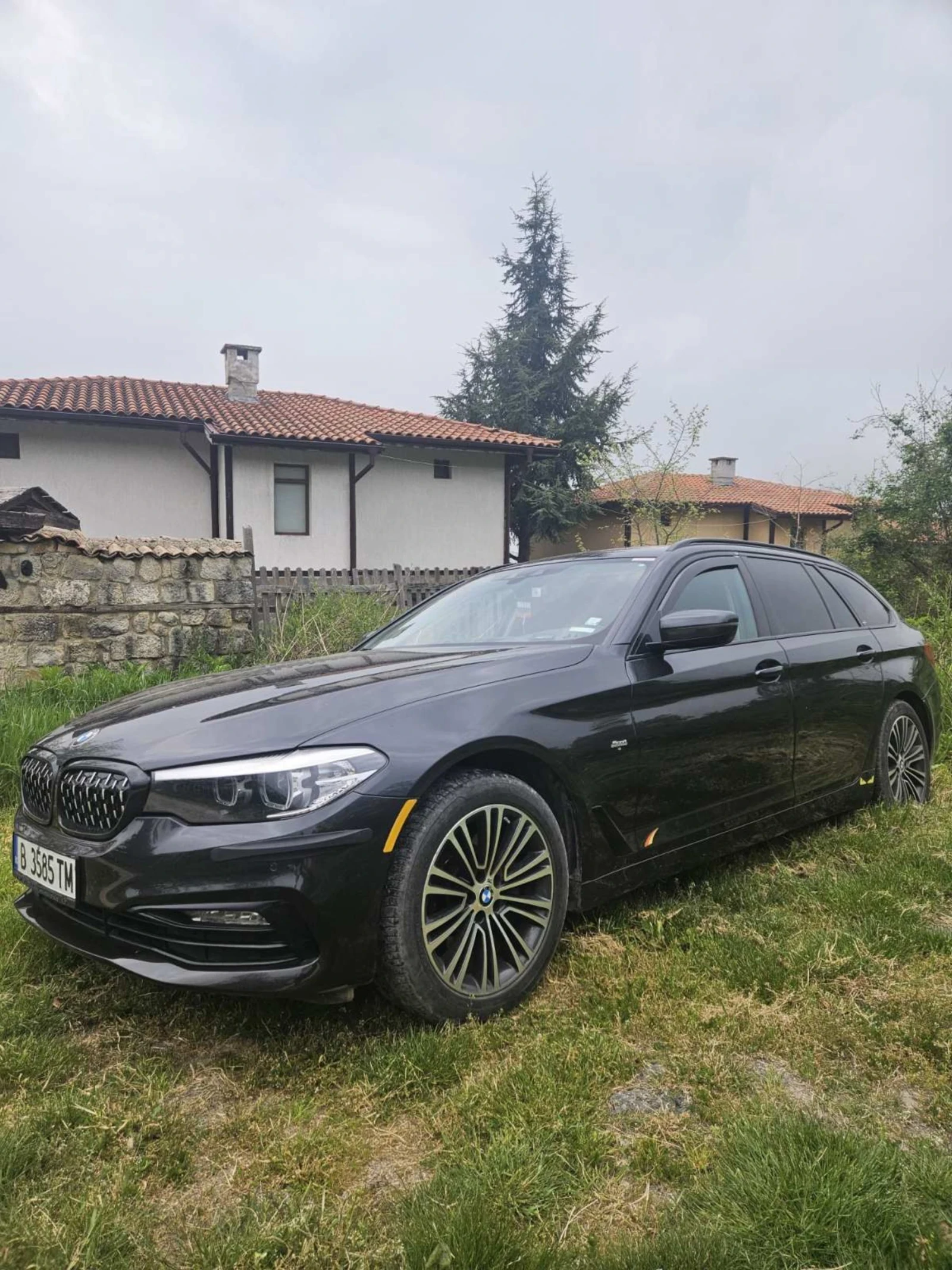 BMW 520 G31 xDrive Sport line, снимка 3 - Автомобили и джипове - 54684285