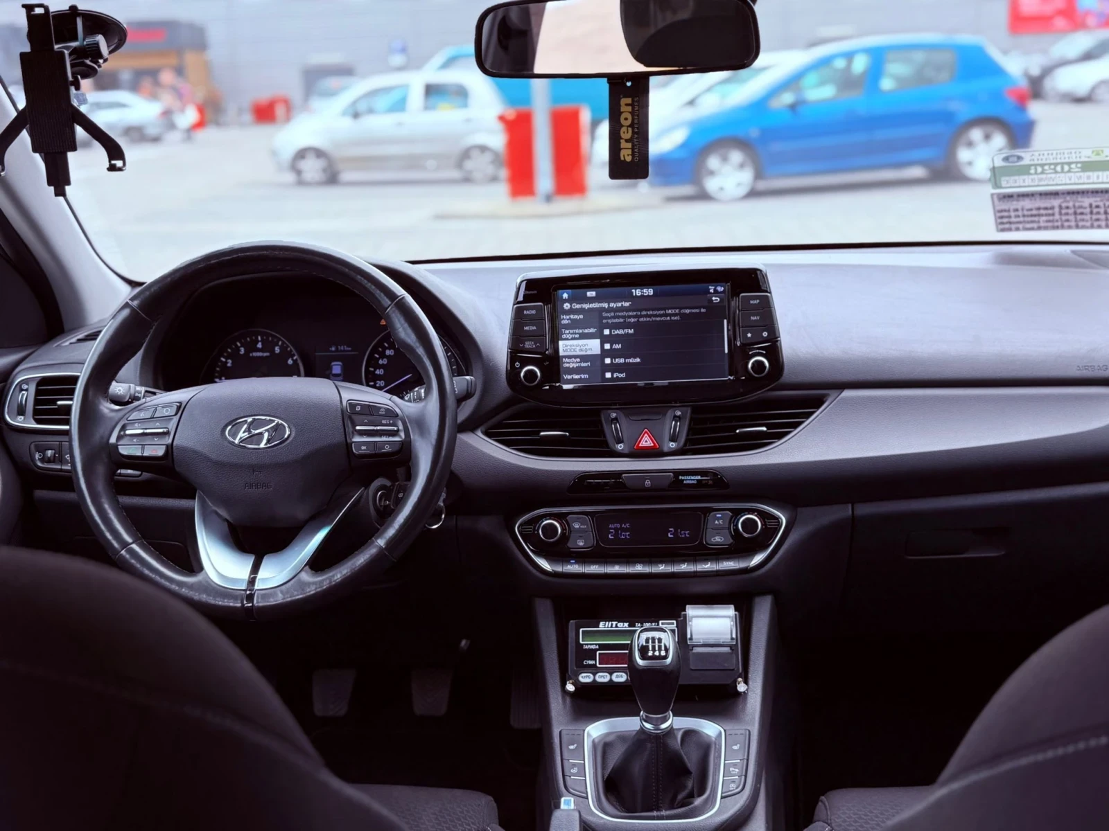 Hyundai I30, снимка 8 - Автомобили и джипове - 54788418