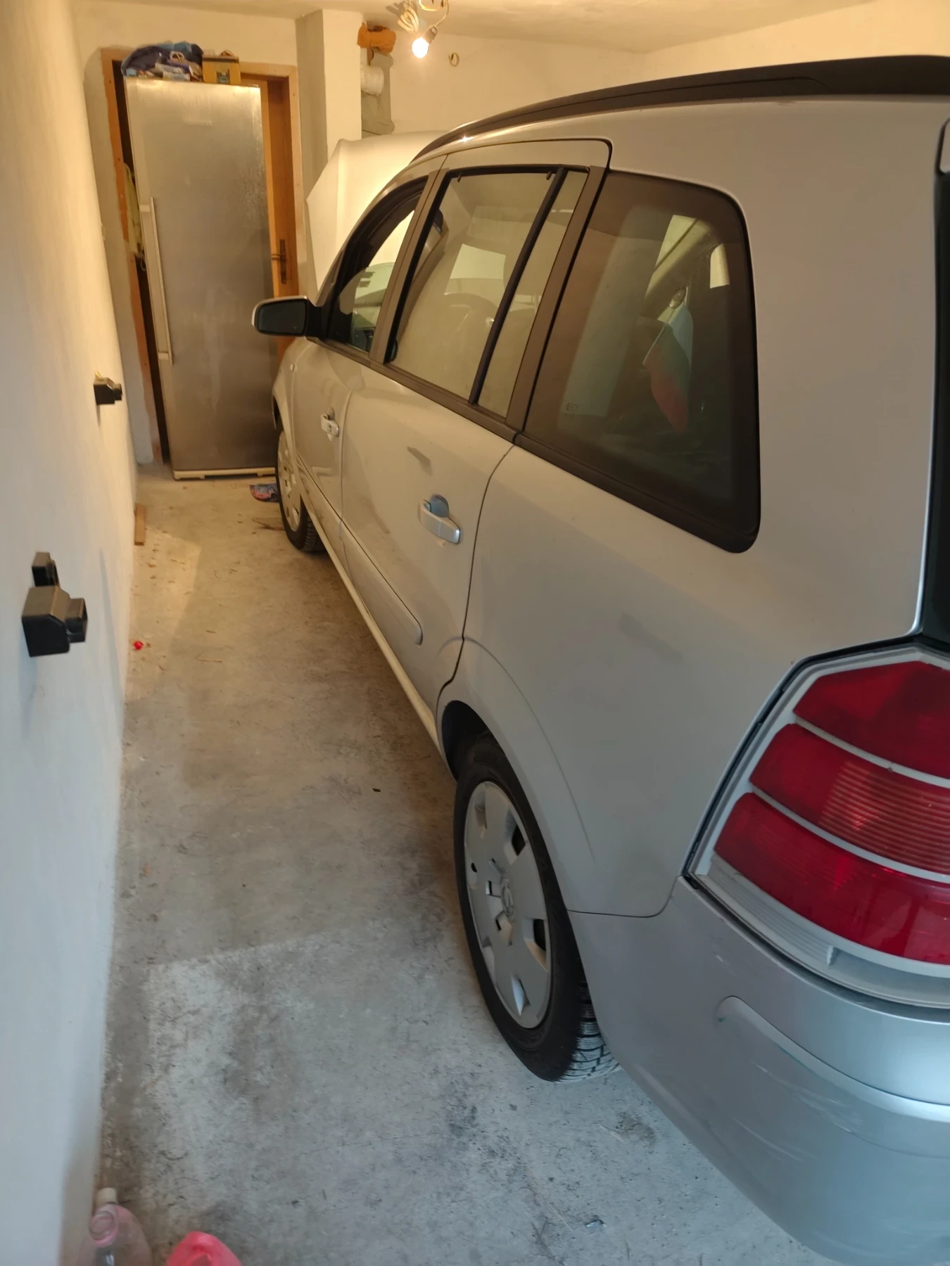 Opel Zafira B, снимка 3 - Автомобили и джипове - 55607926