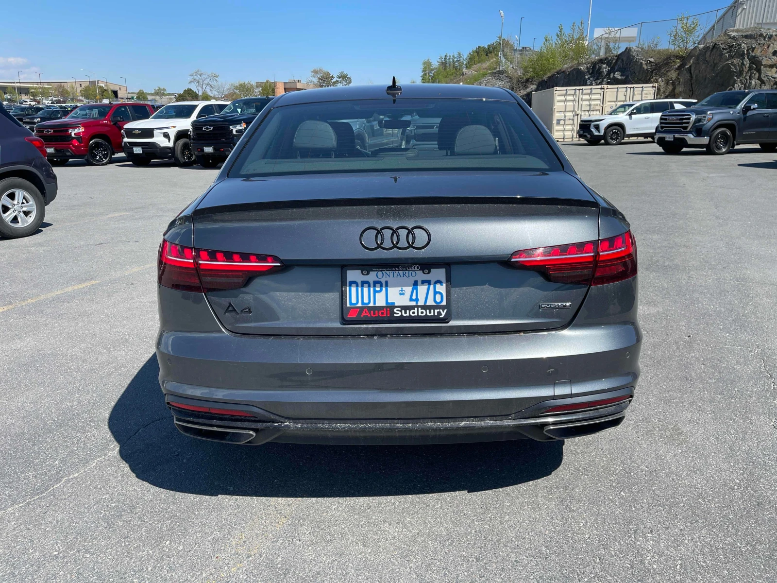 Audi A4 * Progressiv * АВТОКРЕДИТ БЕЗ ПЪРВОНАЧАЛНА ВНОСКА*, снимка 4 - Автомобили и джипове - 55833667