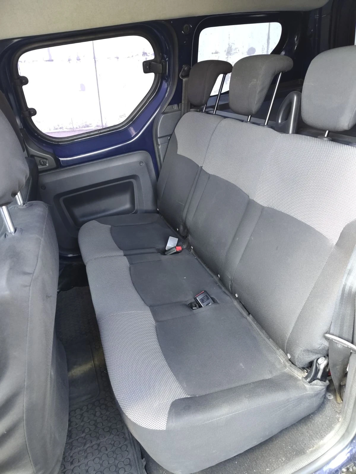Dacia Dokker, снимка 5 - Автомобили и джипове - 56040071