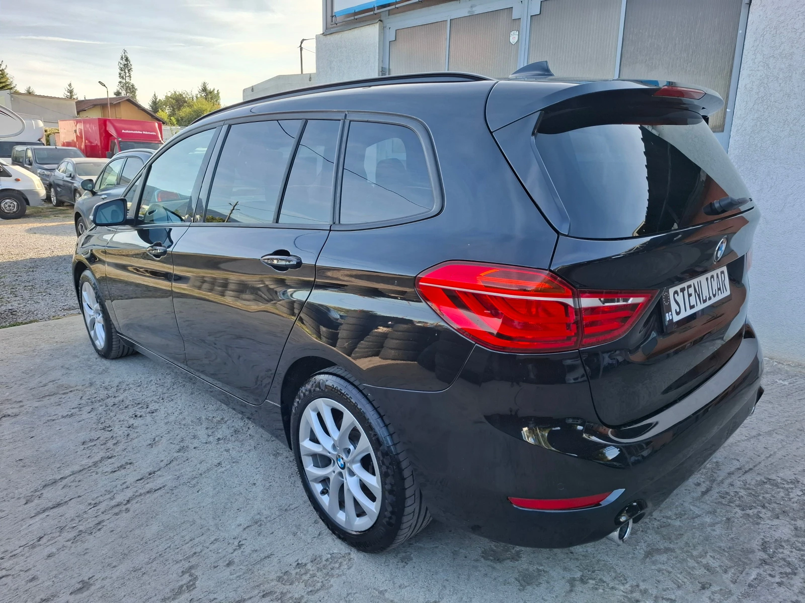 BMW 2 Gran Tourer 4x4-LED-КАМЕРА-SWISS, снимка 8 - Автомобили и джипове - 56332658