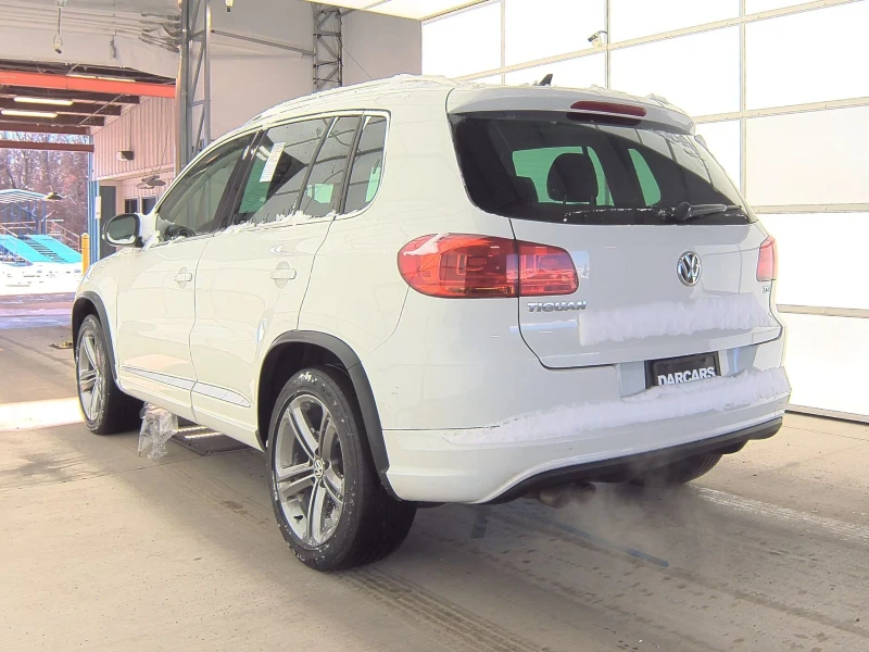 VW Tiguan, снимка 5 - Автомобили и джипове - 48726098