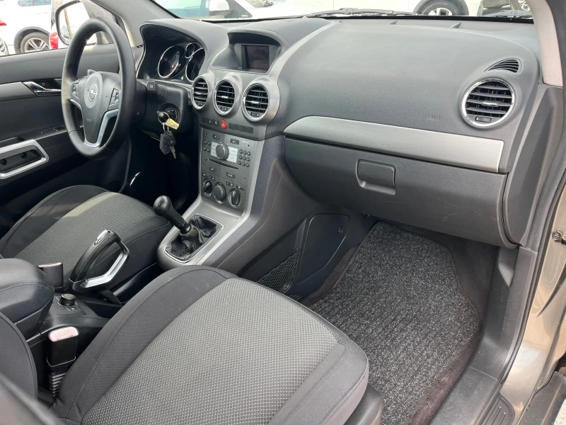 Opel Antara 188000km, Италия, снимка 9 - Автомобили и джипове - 51035193