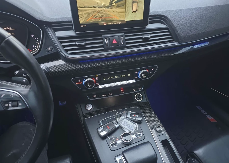 Audi SQ5 Technik, снимка 8 - Автомобили и джипове - 52839183