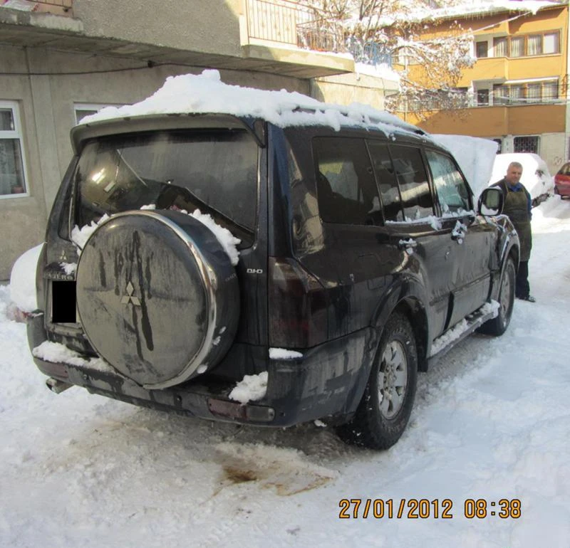 Mitsubishi Pajero 40 броя на части, снимка 11 - Автомобили и джипове - 34281507