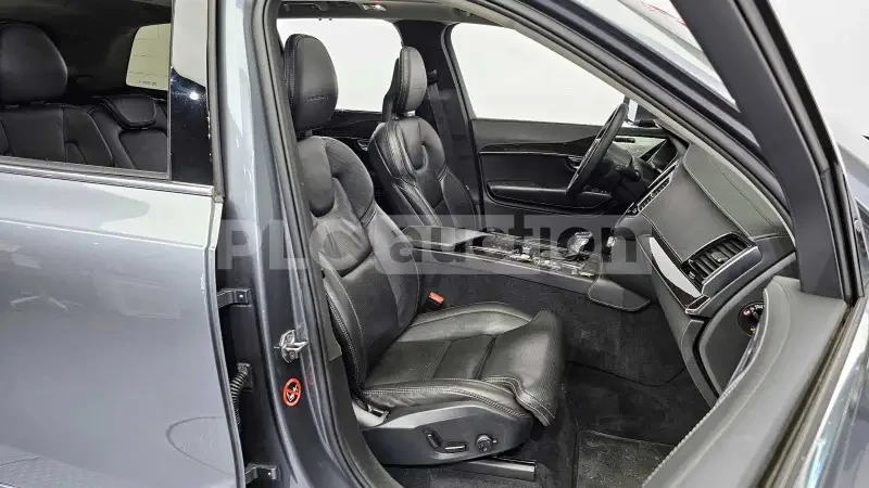 Volvo Xc90 Volvo XC90 , 2017, снимка 14 - Автомобили и джипове - 54071783