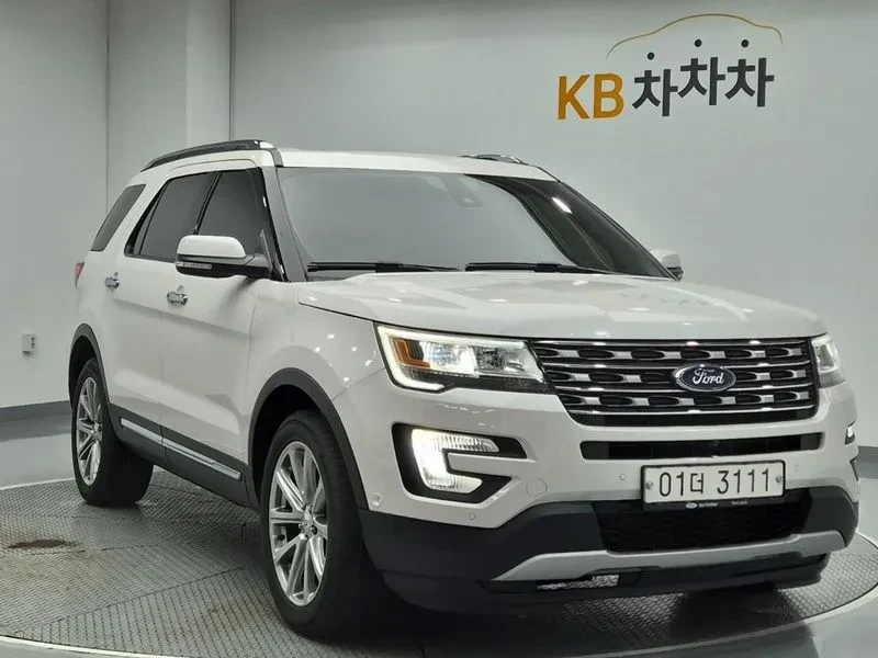 Ford Explorer 2.3 LIMITED 4WD, снимка 4 - Автомобили и джипове - 55702693