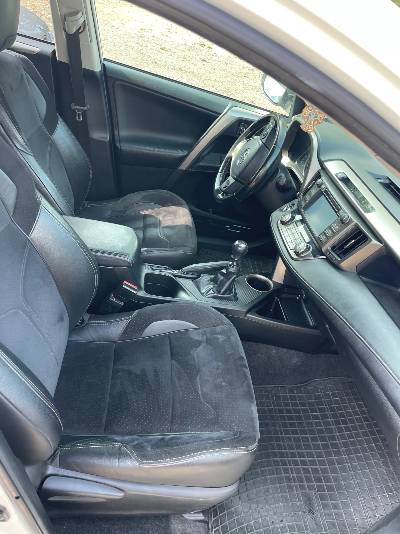 Toyota Rav4 sport edition  | Mobile.bg   16