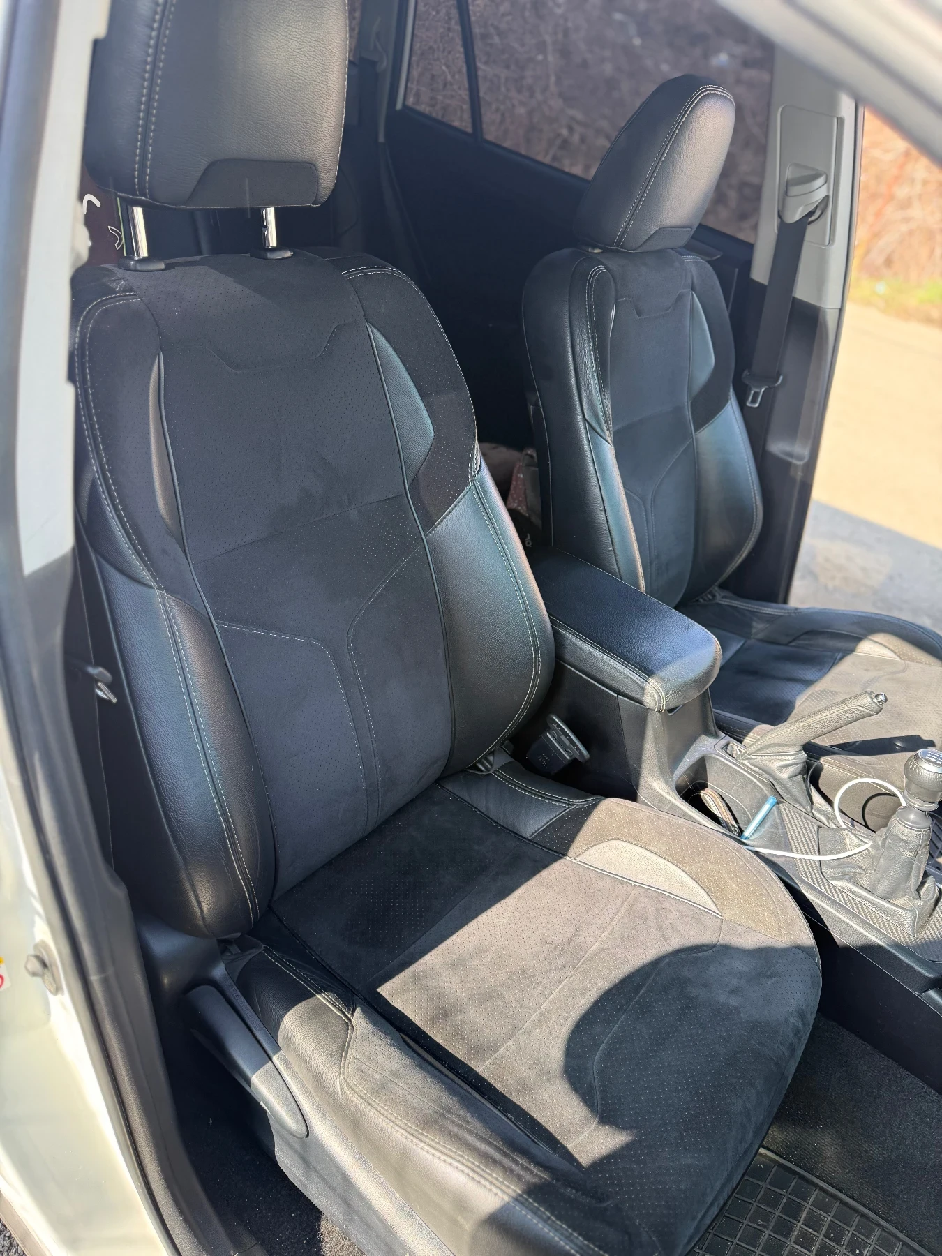 Toyota Rav4 sport edition , снимка 10 - Автомобили и джипове - 53435550