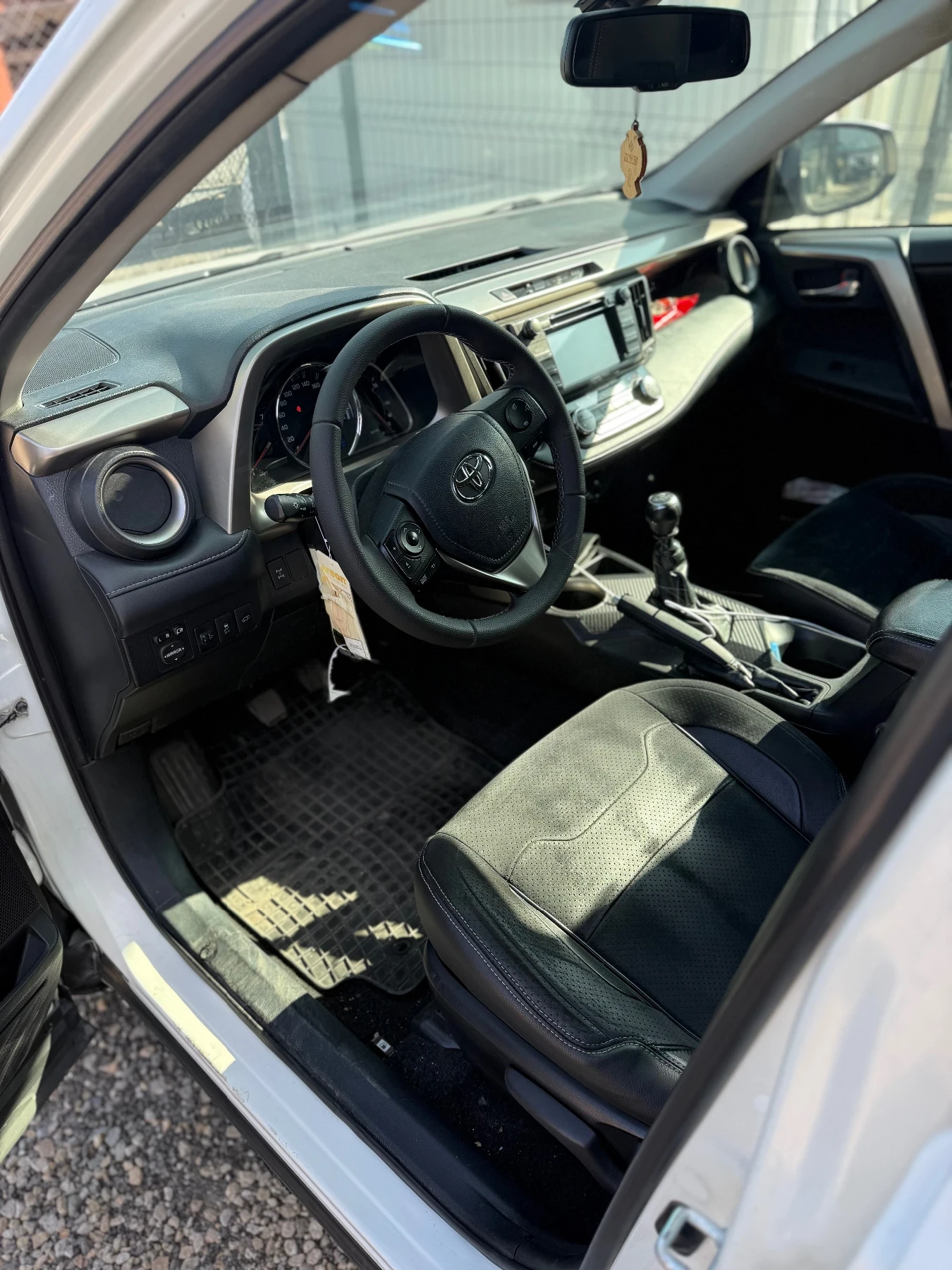 Toyota Rav4 sport edition , снимка 17 - Автомобили и джипове - 53435550