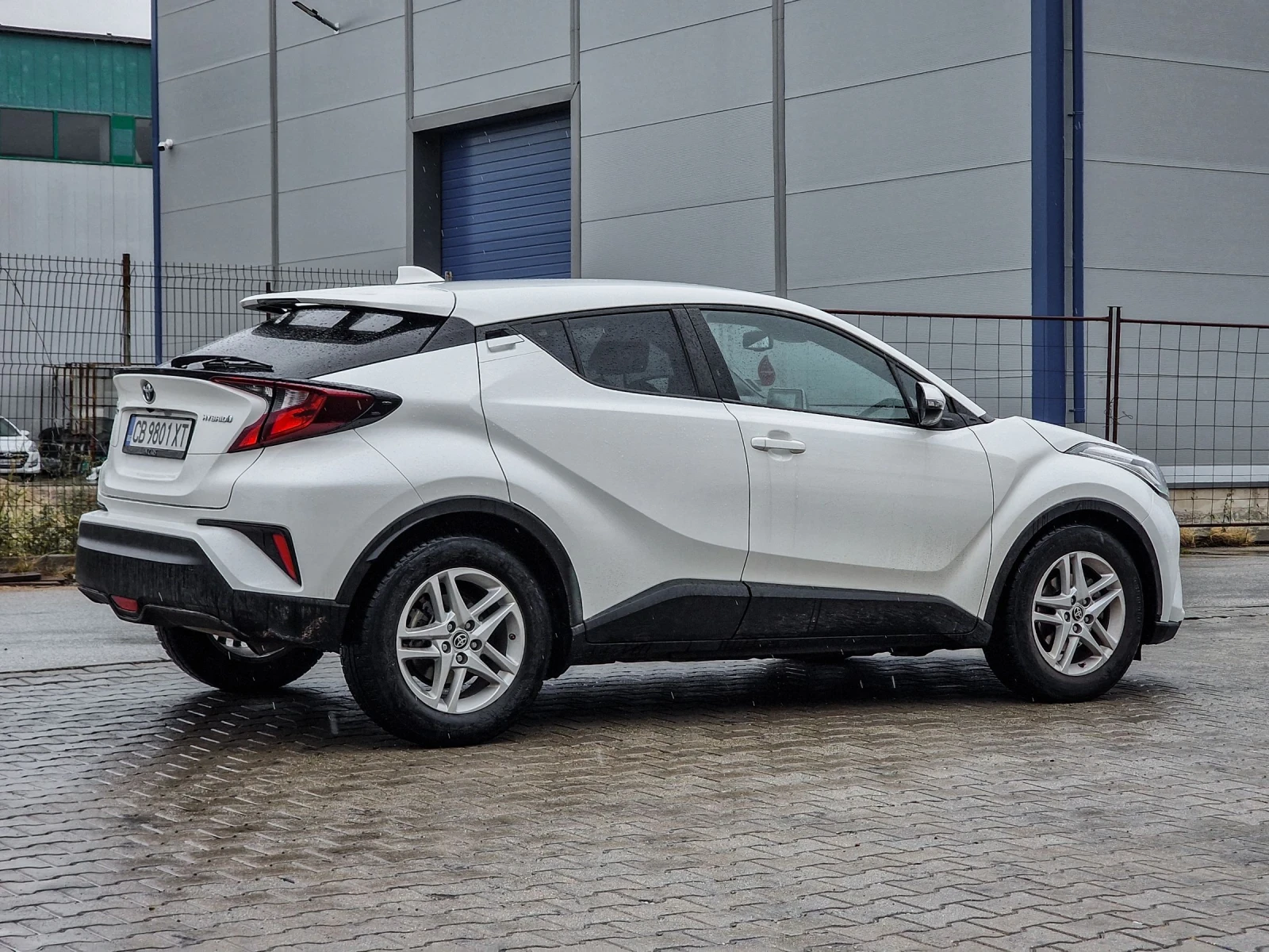 Toyota C-HR Facelift Hybrid e-CVT - изображение 6