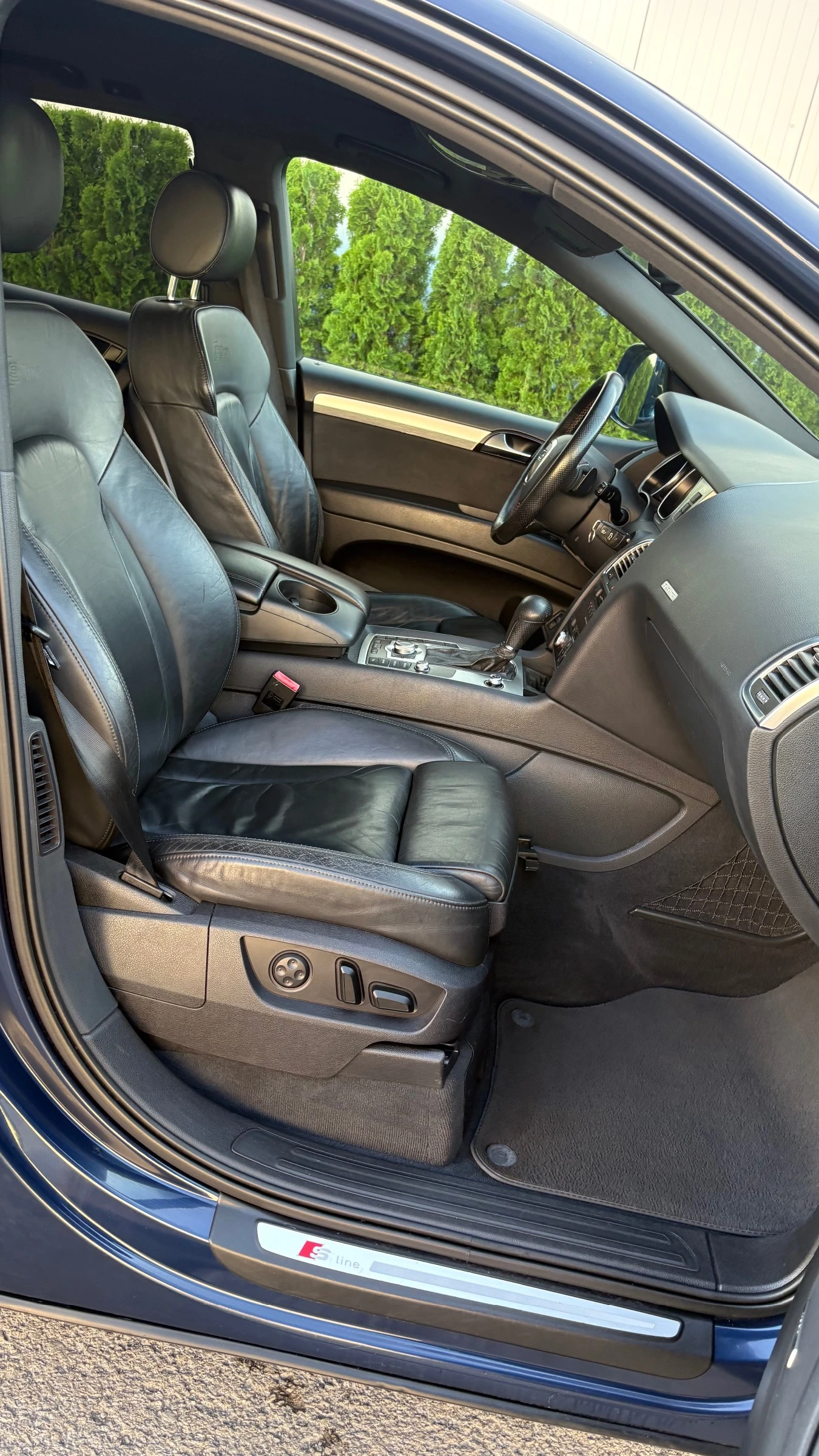 Audi Q7 3.0tdi S-LINE- КАМЕРА, снимка 12 - Автомобили и джипове - 54781704