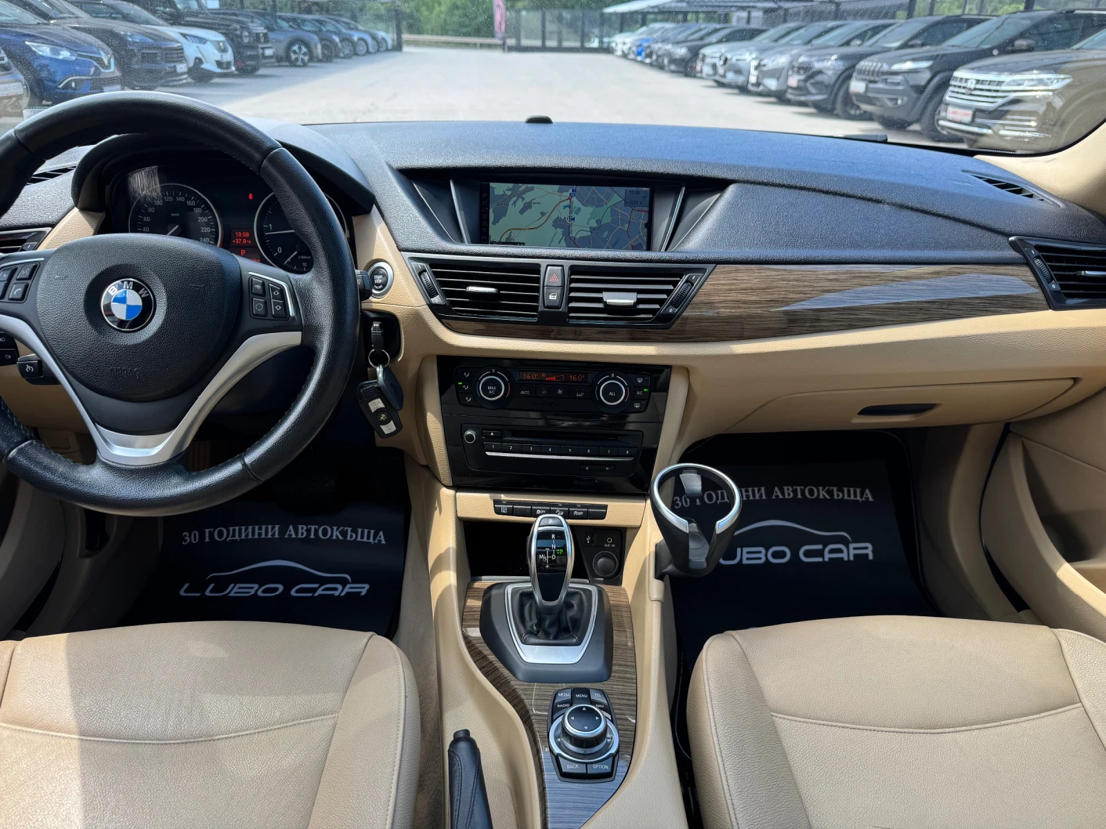 BMW X1 2.0D-FACELIFT-PANORAMA-AUT-КОЖА, снимка 10 - Автомобили и джипове - 55101607